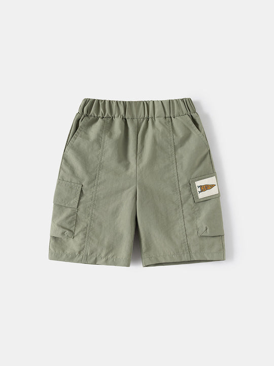 Boys' Summer Casual Nylon Cargo Shorts: Loose Fit, Trendy Travel Trousers for Kids